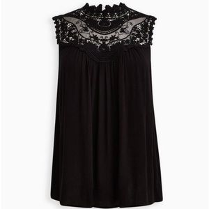 Black lace top size 3X from torrid